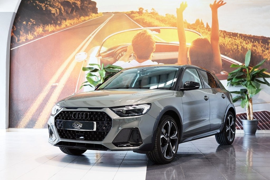 AUDI A1 citycarver Black line 35 TFSI 110kW S tr
