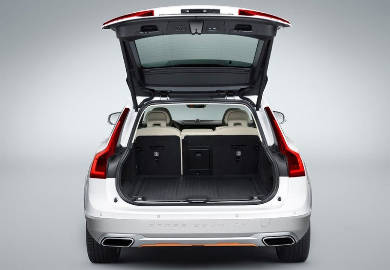 VOLVO V90 Cross Country