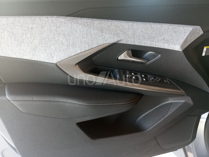 5008 Hybrid 136 Allure eDCS6