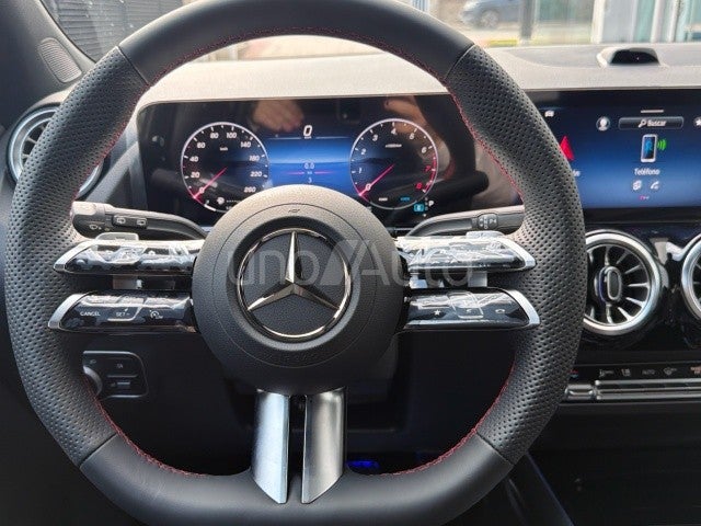 GLA 200d 8G-DCT