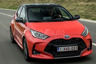 TOYOTA Yaris 130H 1.5 GR Sport Plus