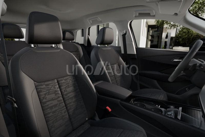 Q3 e-hybrid Advanced S tronic 200kW