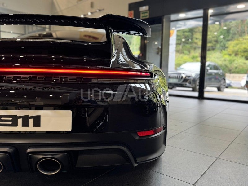 911 Carrera 4 GTS