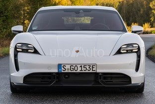 PORSCHE Taycan 4S Cross Turismo