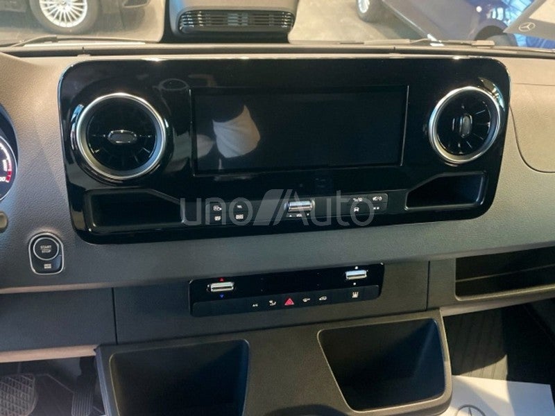 eSprinter Furgón 320 Medio Pro