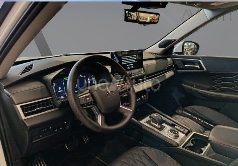 Outlander PHEV Motion 4WD