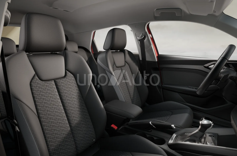 A1 Allstreet 30 TFSI Adrenalin S tronic 85kW