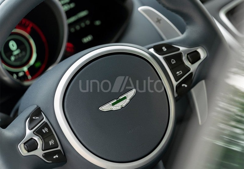 DBS Superleggera
