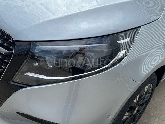 V 250d Largo Avantgarde