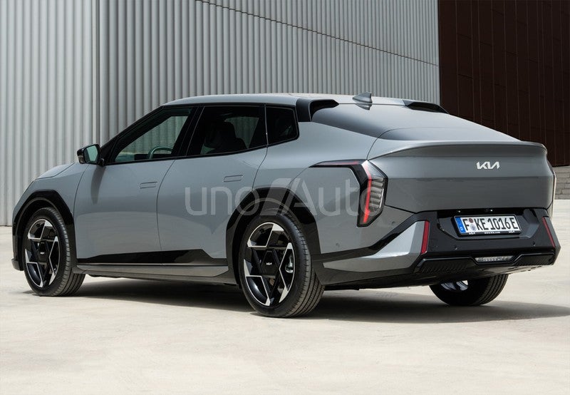 EV4 Fastback Earth Launch Edition Long Range