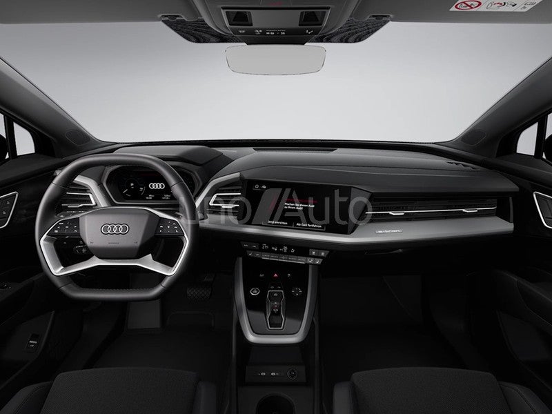 Q4 e-tron 40 Advanced 150kW 63KWh