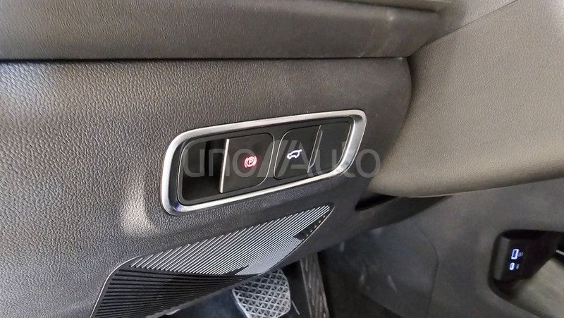 1.6T 108kW (145CV) DCT Select