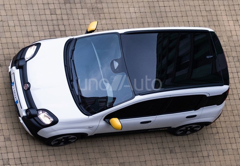 Pandina 1.0 Hybrid Cross 48KW