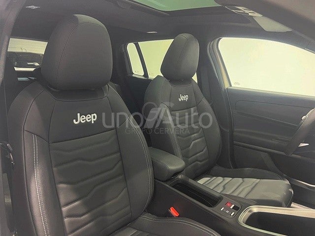 Avenger 1.2 Ehybrid Overland 4xe 107KW