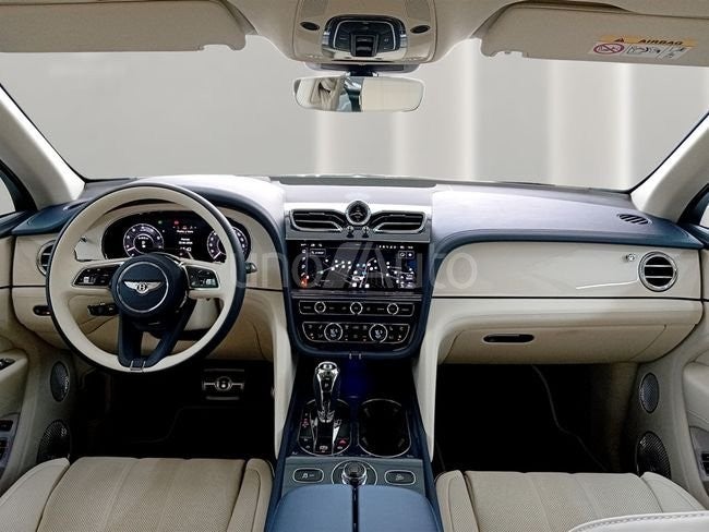 4.0 V8 Atelier Edition
