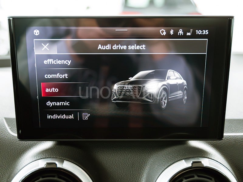 Q2 35 TDI Black line edition quattro S tronic 110kW