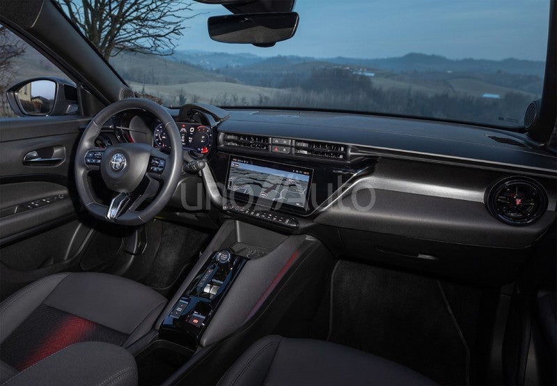 Junior Ibrida 1.2 Q4 Sport Speciale 107kw eDCT6