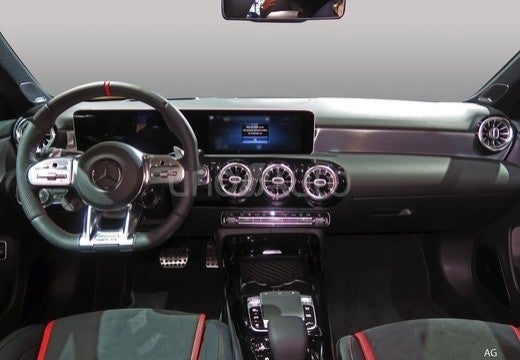 A 35 Sedán AMG Line Premium 4Matic 8G-DCT