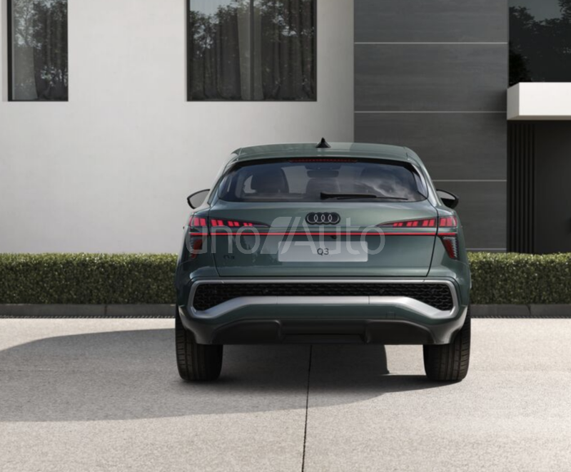 Q3 Sportback e-hybrid S line S tronic 200kW