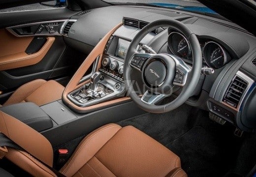 F-Type Convertible 2.0 I4 R-Dynamic Aut. 300