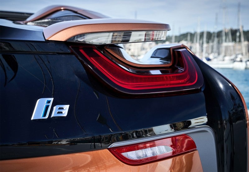 i8 Roadster
