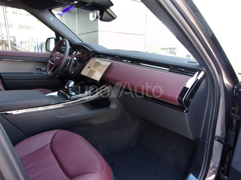 Range Rover Sport 3.0D TD6 MHEV Dynamic SE 300