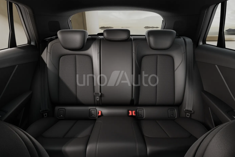 Q2 35 TFSI Adrenalin S tronic 110kW