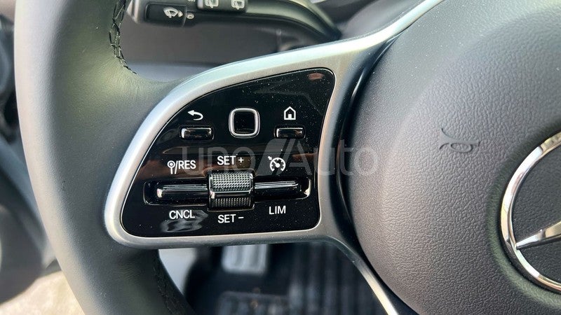 110 CDI 70kW Tourer Base