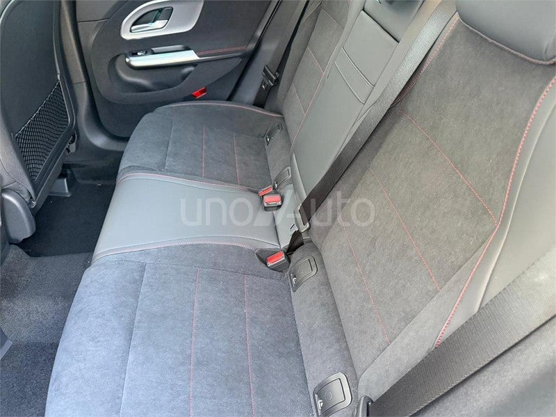 CLASE CLA 180 con tecnología híbrida