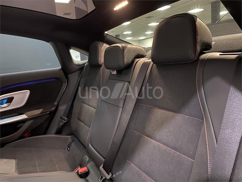 CLASE CLA 220 con tecnología híbrida