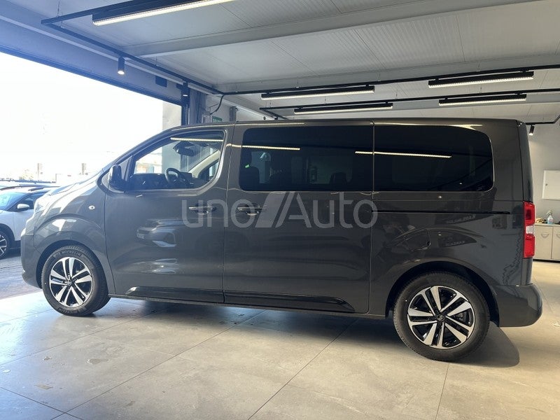 SpaceTourer BlueHDI M Plus EAT8 180