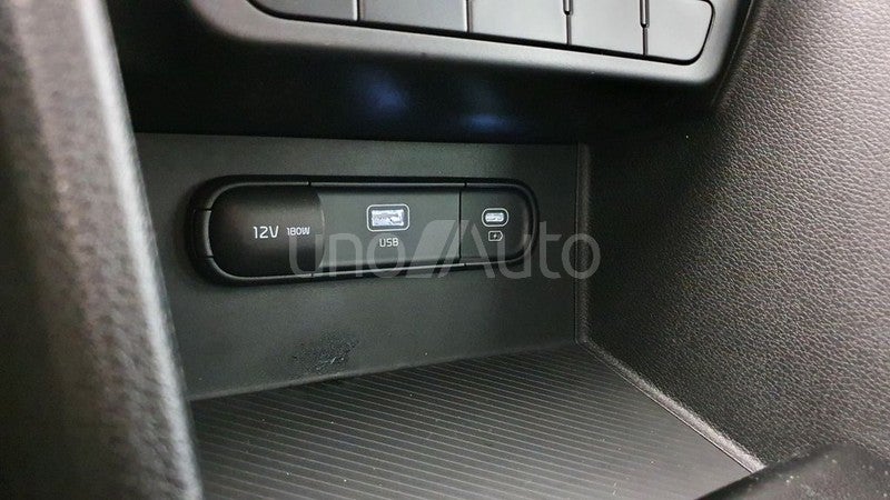 KIA Sportage 1.6 T-GDi MHEV 118kW (160CV) Drive 17