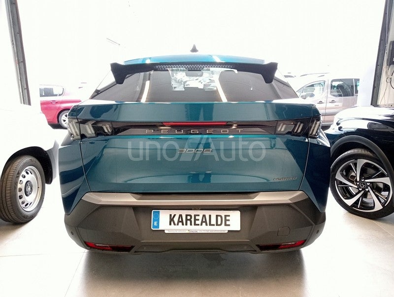 3008 Hybrid Allure eDCS6 145