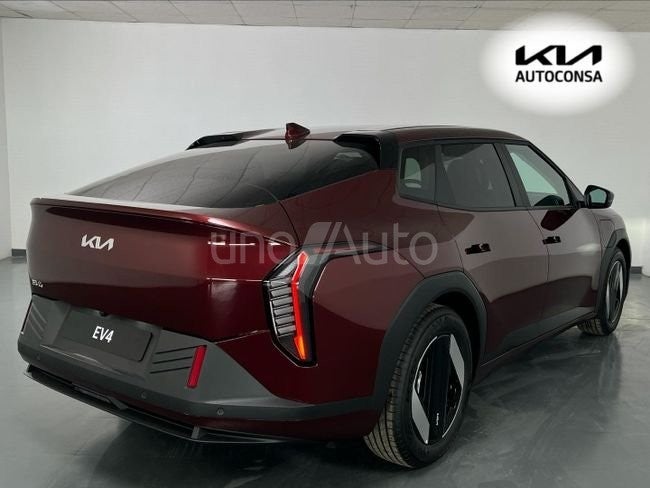 EV4 Fastback Earth Launch Edition