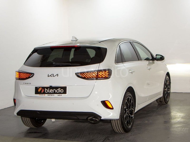 1.0 MHEV 74kW (100CV) Style Edition DCT