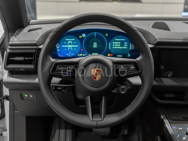 Macan 4