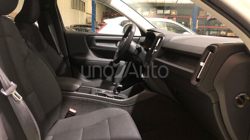 XC40 2.0 B3 MHEV ESSENTIAL DCT 163 5P