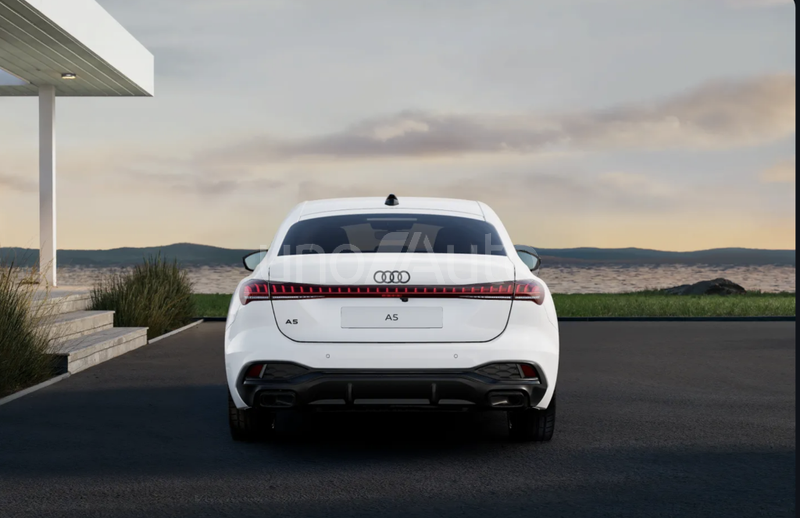 A5 TFSI Black line S tronic 110kW