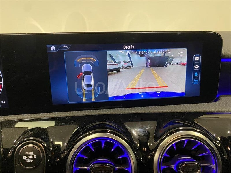 CLASE A 250 e con tecnología híbrida EQ Sedán
