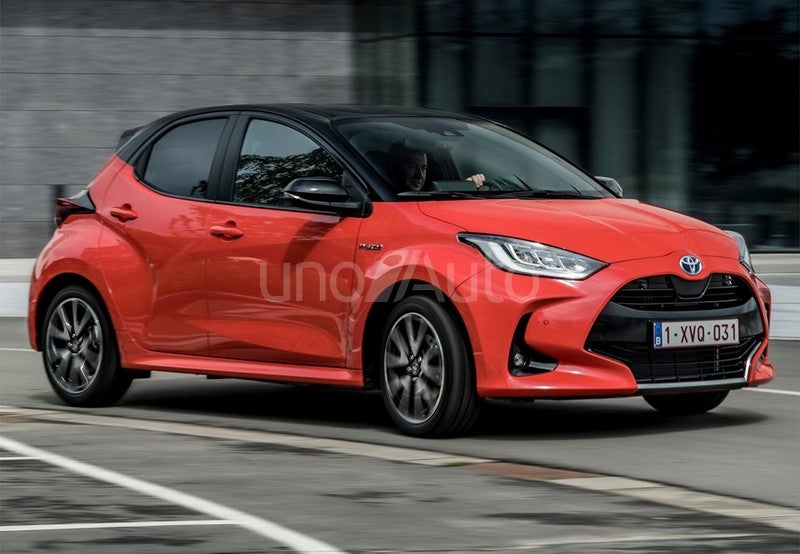 TOYOTA Yaris