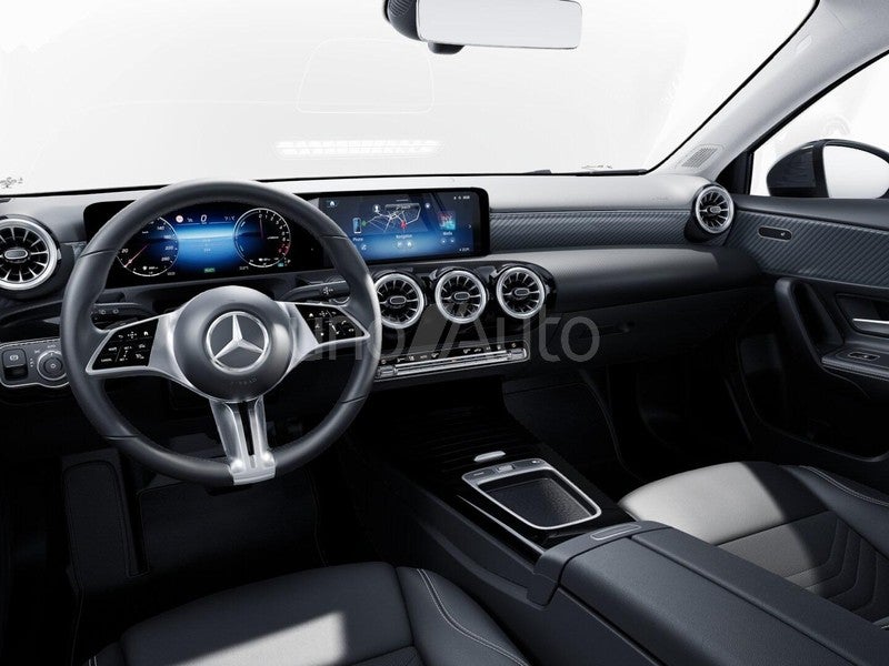 A 250e Progressive Line Advanced 8G-DCT