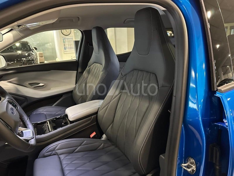 Explorer RWD Rango Extendido Premium  77kWh