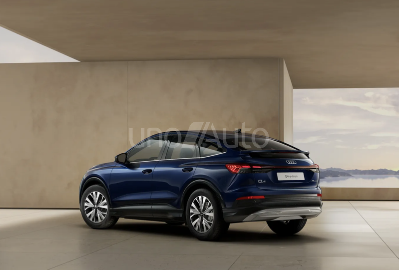 Q4 e-tron Sportback 45 Advanced 210kW 82KWh