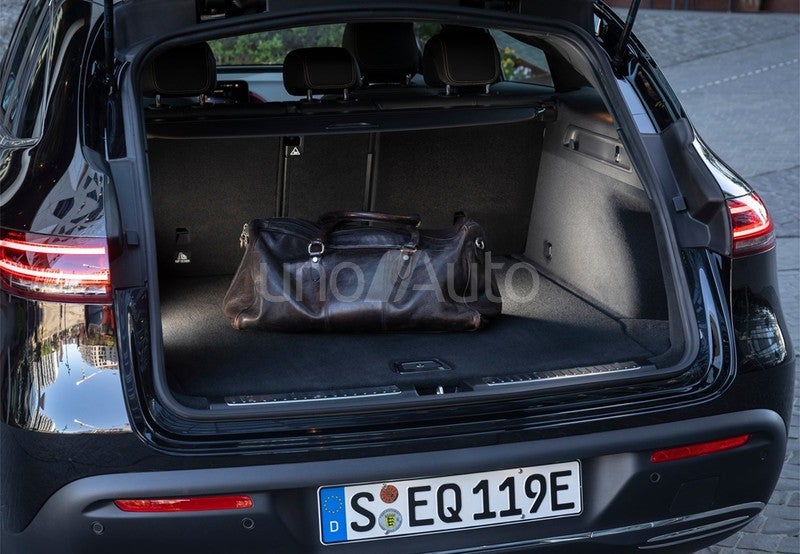 MERCEDES-BENZ EQC
