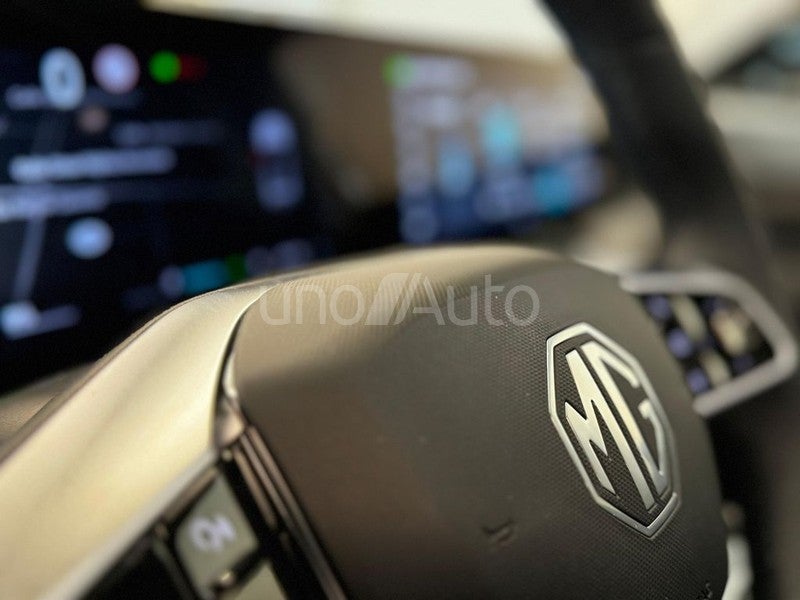 MG HS 1.5T-GDI PHEV Luxury