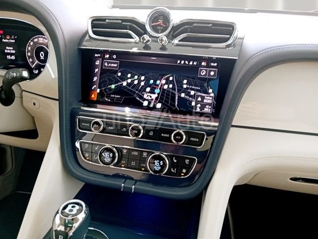 4.0 V8 Atelier Edition