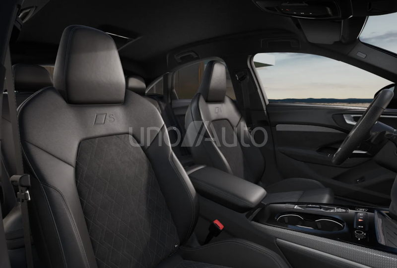 A5 e-hybrid Black line quattro S tronic 220kW