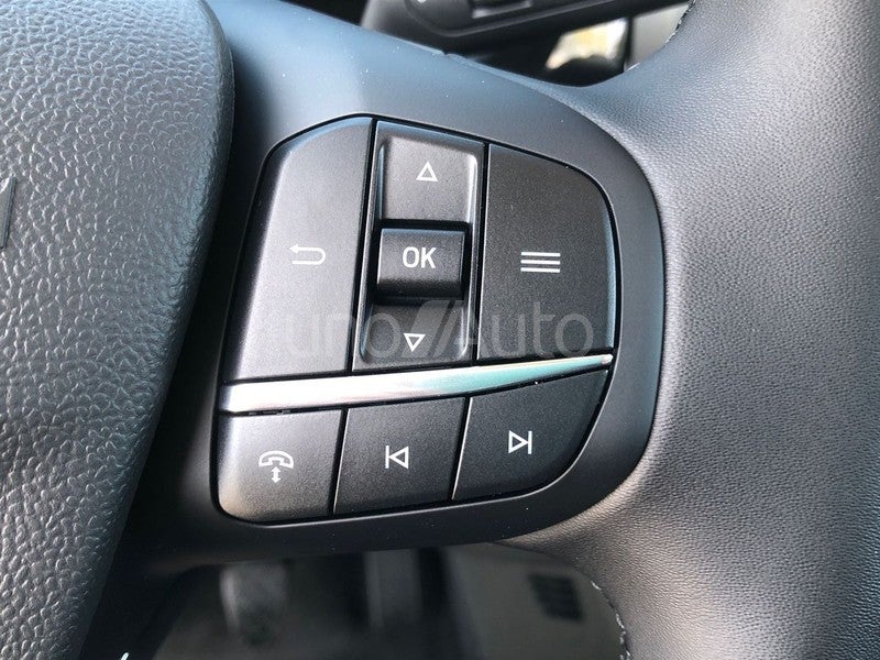 Tourneo Courier 1.0 Ecoboost Titanium