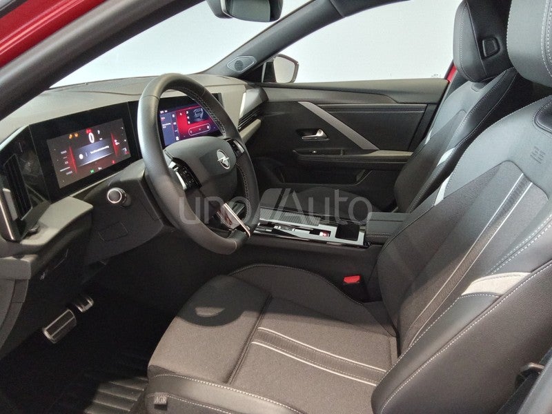 Astra 1.2T XHT Hybrid eDCT6 S/S GS 136