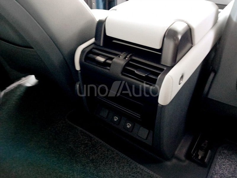 Defender 110 5.0 V8 X-Dynamic SE AWD Aut. 425